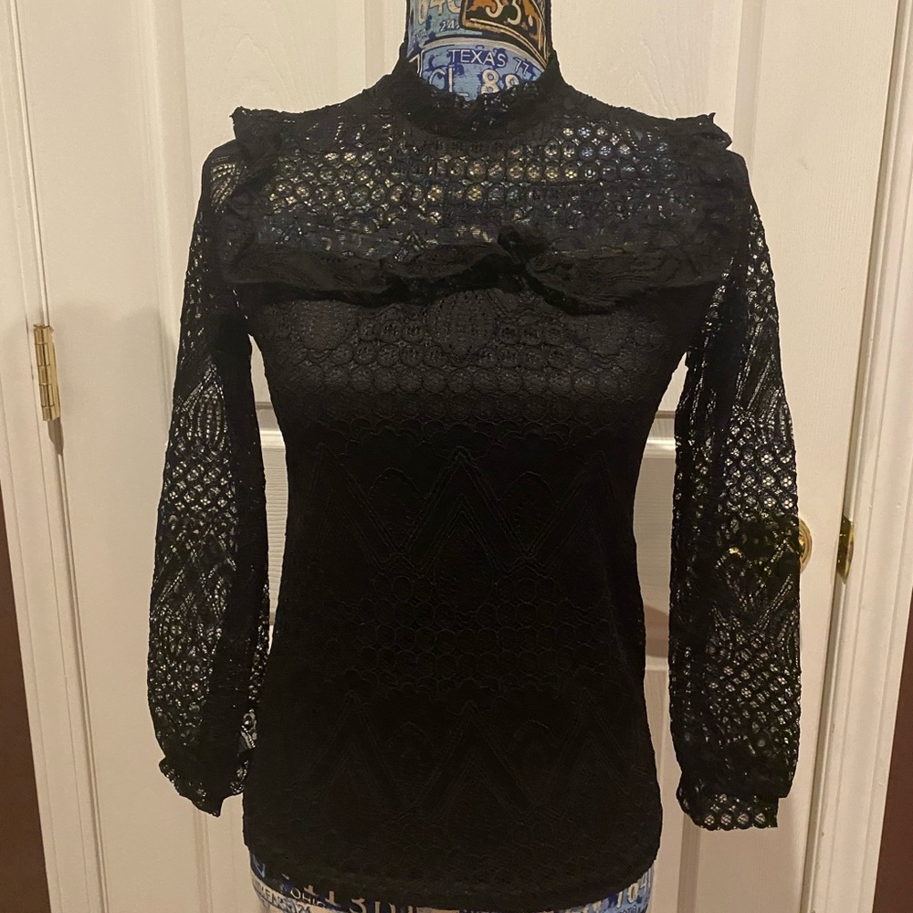 Black Lace Patchwork Ruffle Blouse - image 5